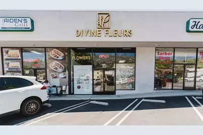 3924 Foothill Boulevard, La Crescenta, CA 91214 - Photo 20