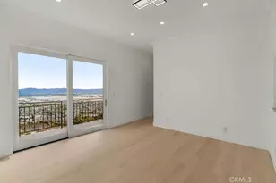 10050 Olivia Terrace, Los Angeles, CA 91352 - Photo 28