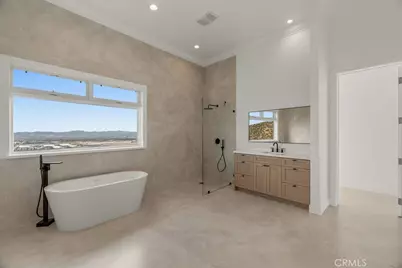 10050 Olivia Terrace, Los Angeles, CA 91352 - Photo 56