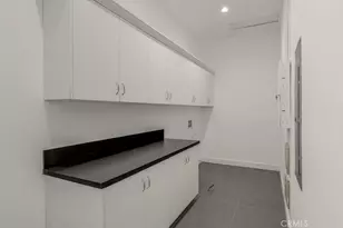 10050 Olivia Terrace, Los Angeles, CA 91352 - Photo 50