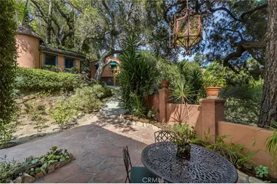 2401 Cascadia Drive, Glendale, CA 91206 - Photo 54