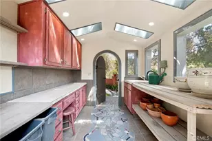 2401 Cascadia Dr, Glendale, CA 91206 - Photo 58