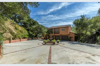 2401 Cascadia Drive, Glendale, CA 91206 - Photo 38