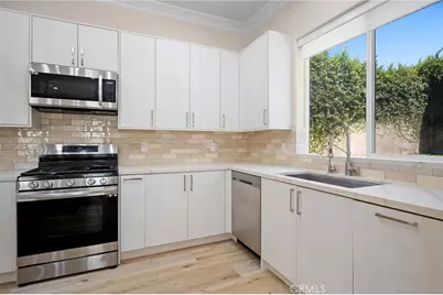 10508 Fernglen Avenue, Tujunga, CA 91042 - Photo 10