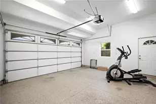 10508 Fernglen Ave, Tujunga, CA 91042 - Photo 36