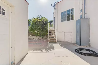 1722 Woodland Avenue, Glendale, CA 91208 - Photo 26