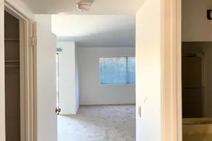 1637 N Verdugo Rd, Glendale, CA 91208 - Photo 14
