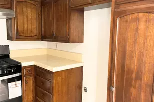 1637 N Verdugo Rd, Glendale, CA 91208 - Photo 12