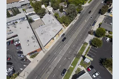 1411 W Olive Avenue #D, Burbank, CA 91506 - Photo 4