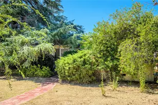 821 Kellogg Ave, Glendale, CA 91202 - Photo 2