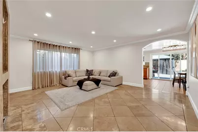 21049 Community, Canoga Park, CA 91304 - Photo 8