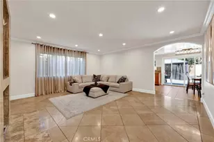 21049 Community, Canoga Park, CA 91304 - Photo 8