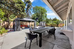 21049 Community, Canoga Park, CA 91304 - Photo 24