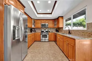 21049 Community, Canoga Park, CA 91304 - Photo 12