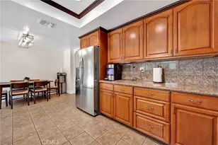21049 Community, Canoga Park, CA 91304 - Photo 14