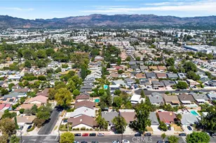 21049 Community, Canoga Park, CA 91304 - Photo 32