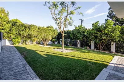 3011 Frances Avenue, La Crescenta, CA 91214 - Photo 24