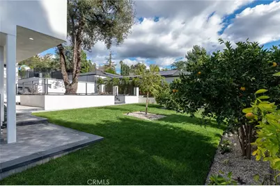 3011 Frances Avenue, La Crescenta, CA 91214 - Photo 48