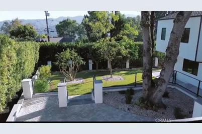 3011 Frances Avenue, La Crescenta, CA 91214 - Photo 22