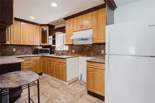 10721 Crockett, Los Angeles, CA 91352 - Photo 34
