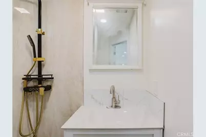 10721 Crockett, Los Angeles, CA 91352 - Photo 64