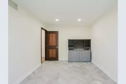 10721 Crockett, Los Angeles, CA 91352 - Photo 40