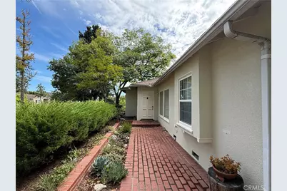 3637 Angelus Avenue, Glendale, CA 91208 - Photo 2