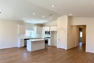 15411 San Diego Ln, Victorville, CA 92394 - Photo 8