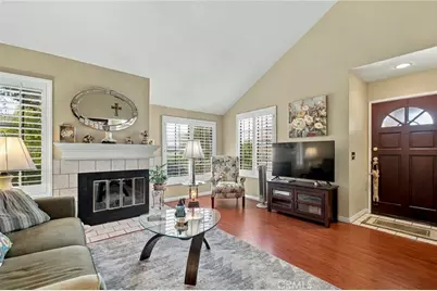 338 338 Monroe Ct, Azusa, CA 91702 - Photo 6