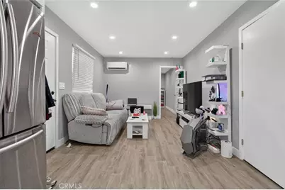 8055 Natick Ave, Panorama City, CA 91402 - Photo 40
