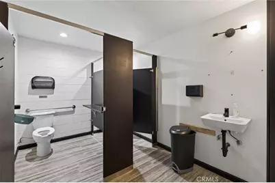 11105 Weddington, North Hollywood, CA 91601 - Photo 24