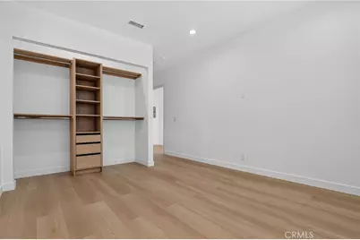 17418 San Jose, Los Angeles, CA 91344 - Photo 32