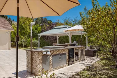 3851 Karen Lynn Drive, Glendale, CA 91206 - Photo 42