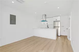 15043 Tuba, Los Angeles, CA 91345 - Photo 36