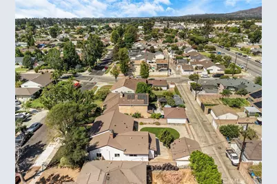 15043 Tuba, Los Angeles, CA 91345 - Photo 48
