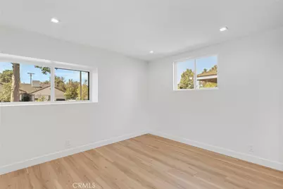 15043 Tuba, Los Angeles, CA 91345 - Photo 24