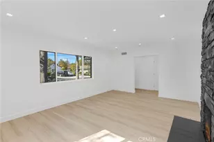 15043 Tuba, Los Angeles, CA 91345 - Photo 12