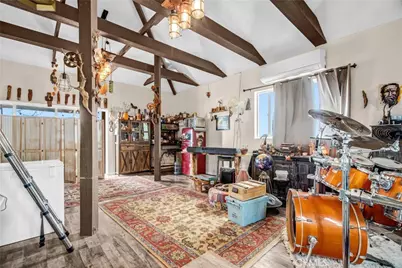 10392 Cima Mesa Road, Juniper Hills, CA 93543 - Photo 28