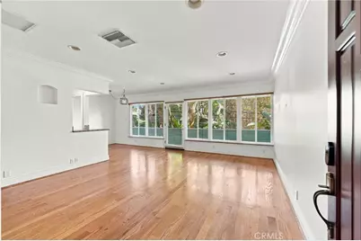 14934 Dickens Street #12A, Sherman Oaks, CA 91403 - Photo 1