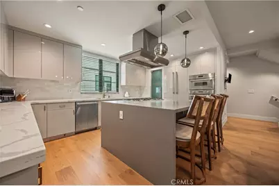 10612 Bloomfield Street, Toluca Lake, CA 91602 - Photo 12