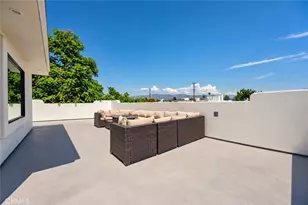 10612 Bloomfield St, Toluca Lake, CA 91602 - Photo 30