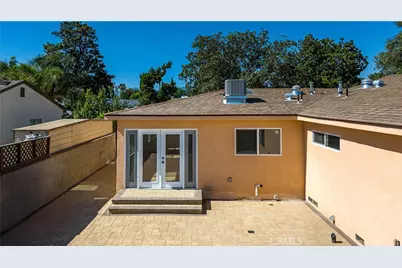 13712 Community, Panorama City, CA 91402 - Photo 10