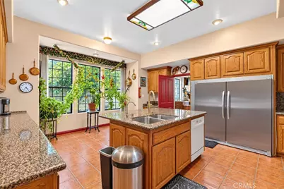 13436 Bradley, Los Angeles, CA 91342 - Photo 16
