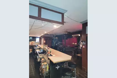 7214 Sepulveda Boulevard, Van Nuys, CA 91405 - Photo 1