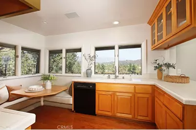 3360 Country Club, Glendale, CA 91208 - Photo 16