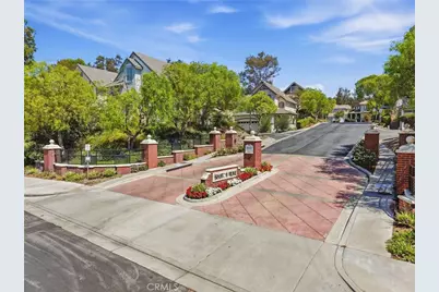 27123 Saddlepeak Trail, Valencia, CA 91354 - Photo 26