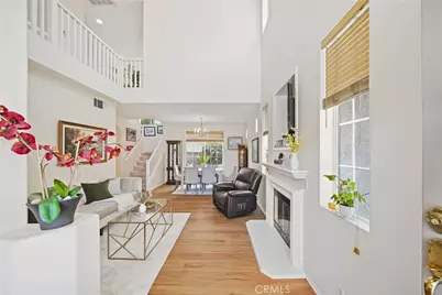 27123 Saddlepeak Trail, Valencia, CA 91354 - Photo 2