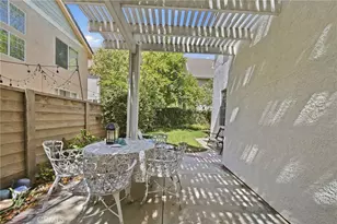 27123 Saddlepeak Trail, Valencia, CA 91354 - Photo 24