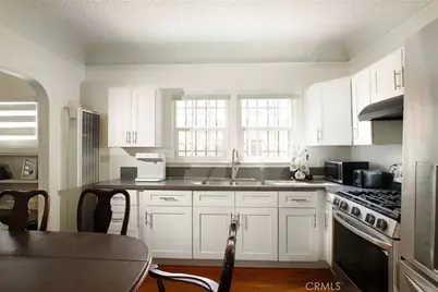 1547 S Wilton, Los Angeles, CA 90019 - Photo 4