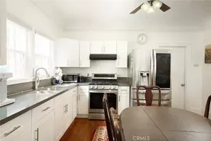 1547 S Wilton, Los Angeles, CA 90019 - Photo 2